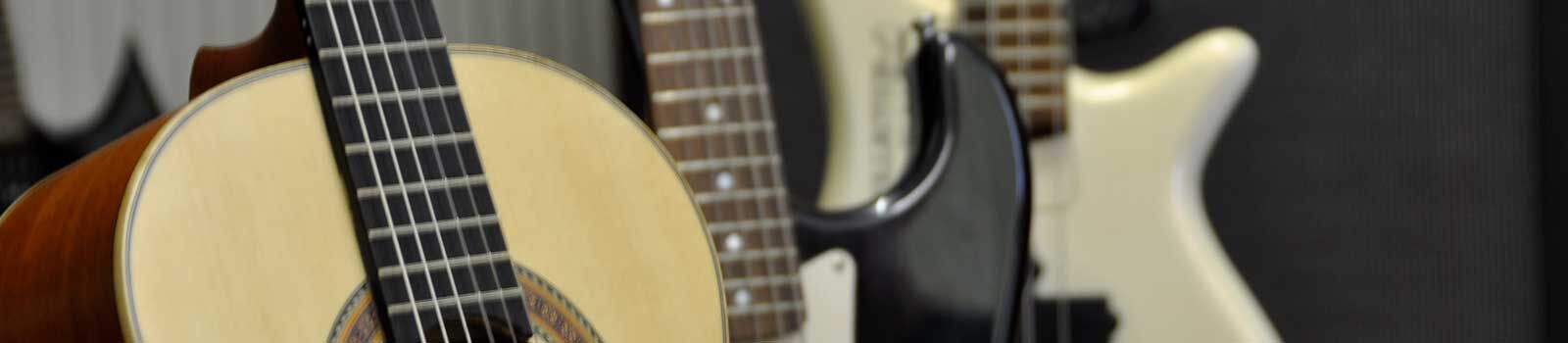 Verschiedene Gitarren